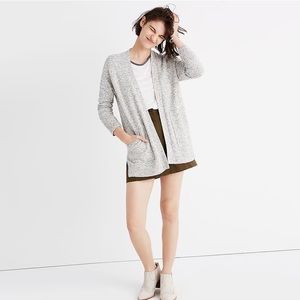 Excellent condition! Madewell- Black and White Marbled Drop Sleeve Cardigan!!